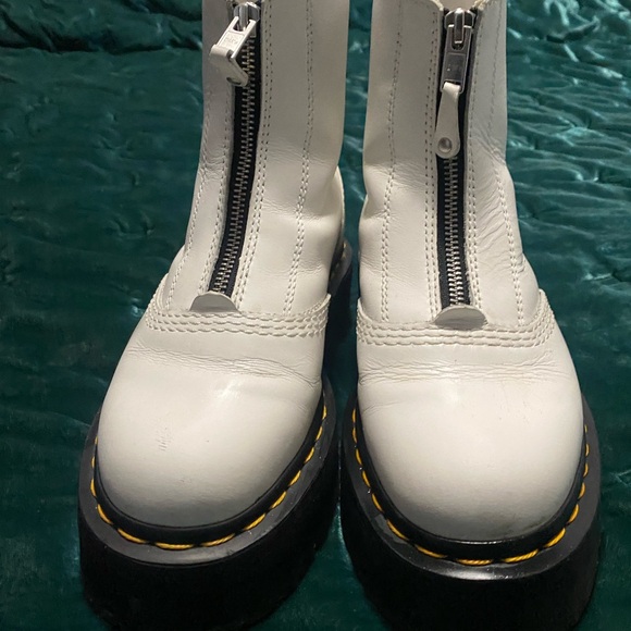Dr Martens Jetta platform zip in white - Picture 6 of 9